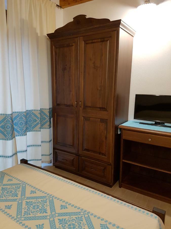 Casa Vacanze La Pavoncella イグレージアス エクステリア 写真