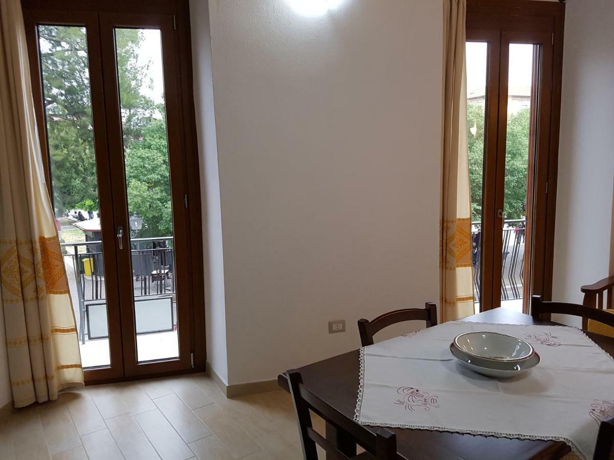 Casa Vacanze La Pavoncella イグレージアス エクステリア 写真