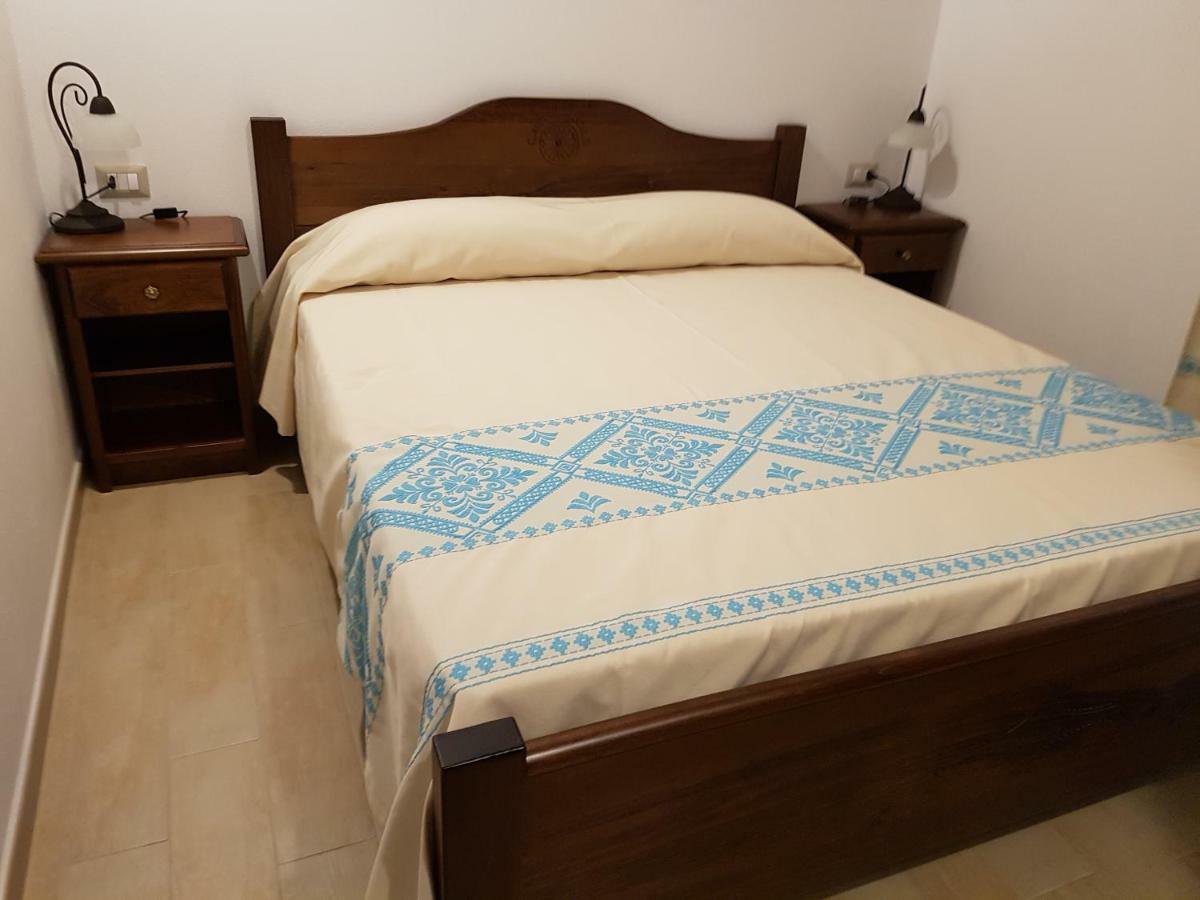 Casa Vacanze La Pavoncella イグレージアス エクステリア 写真