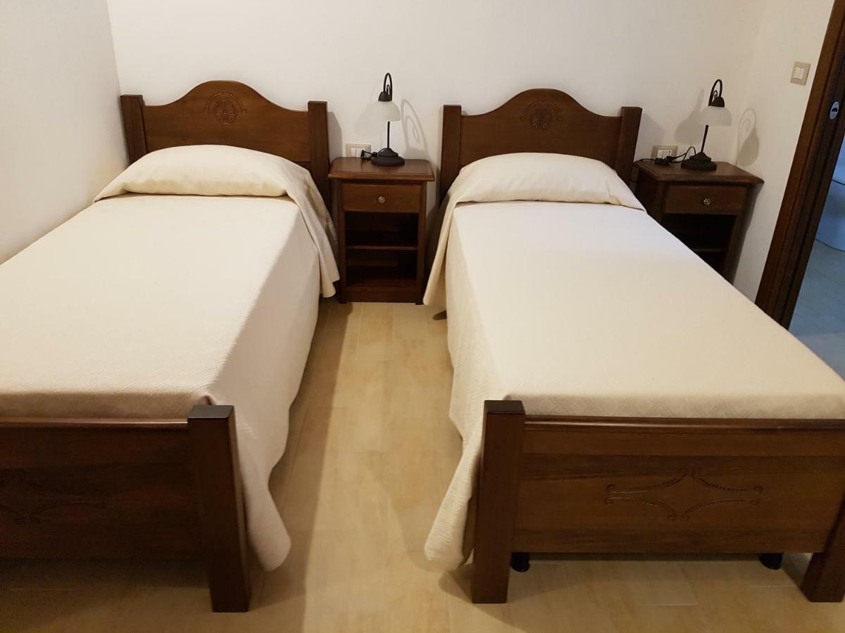 Casa Vacanze La Pavoncella イグレージアス エクステリア 写真