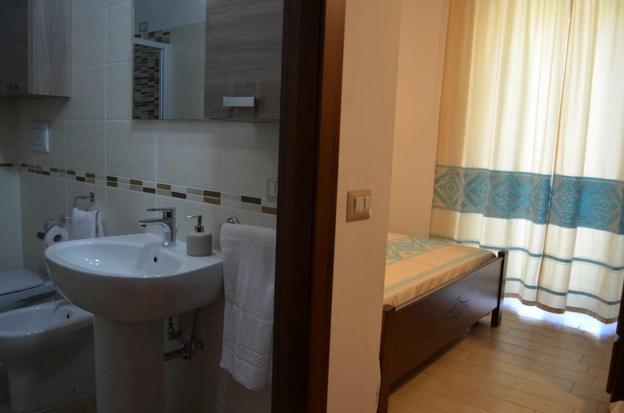 Casa Vacanze La Pavoncella イグレージアス エクステリア 写真