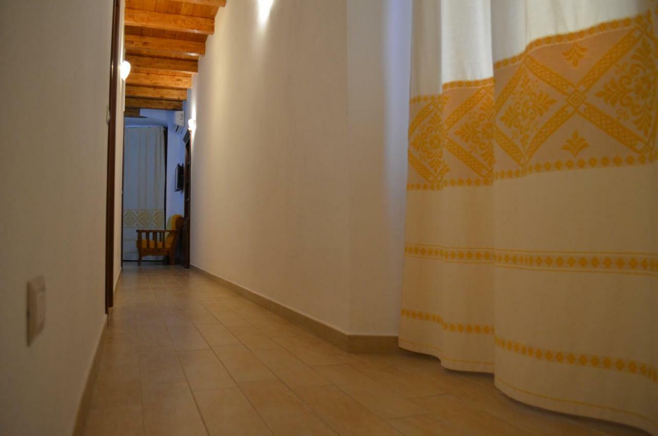 Casa Vacanze La Pavoncella イグレージアス エクステリア 写真