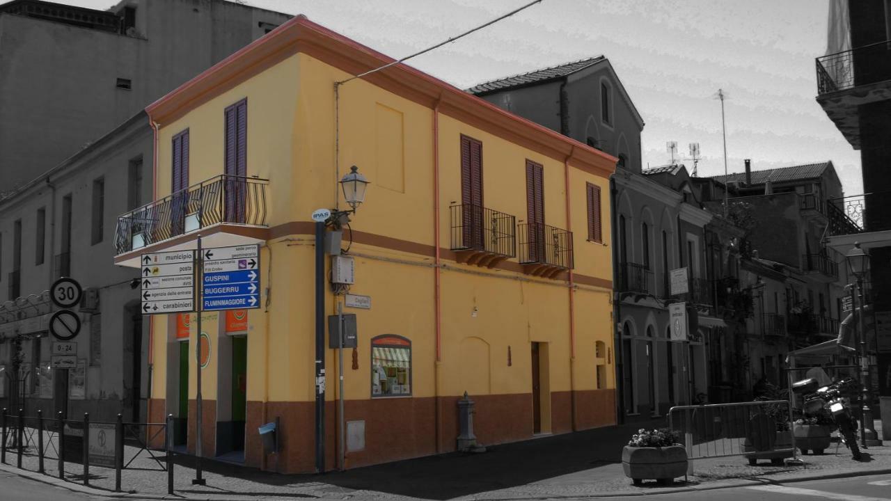 Casa Vacanze La Pavoncella イグレージアス エクステリア 写真