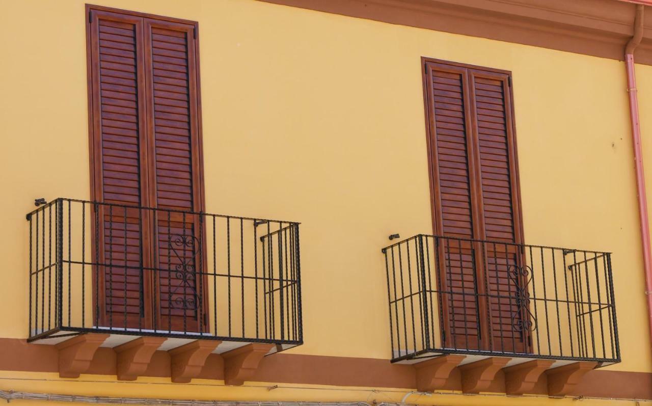 Casa Vacanze La Pavoncella イグレージアス エクステリア 写真