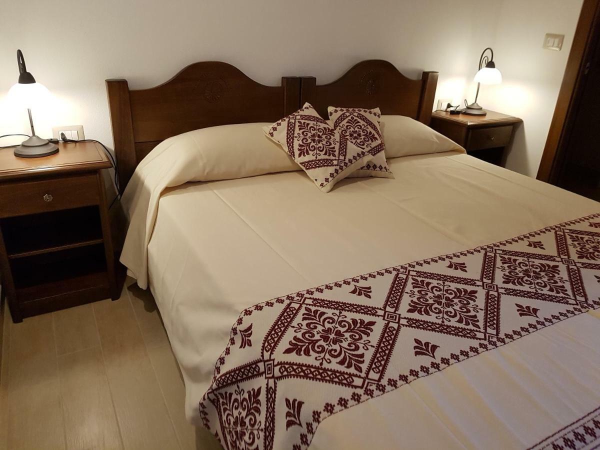 Casa Vacanze La Pavoncella イグレージアス エクステリア 写真